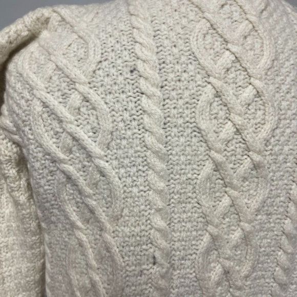 Paul James Vintage Womens 100% Wool Chunky Cable Knit Sweater Size L Fisherman - Picture 7 of 15